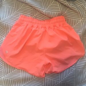never worn lulu lemon shorts!